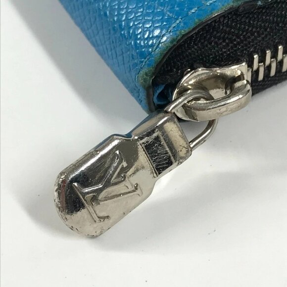 LOUIS VUITTON M30467 Taigalama Zippy Wallet Vertical Zip Around Long Wallet - Picture 7 of 16